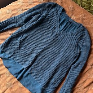 Torrid size 1 green tunic sweater